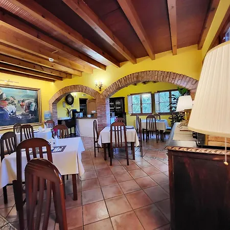 Hotel La Biesca Sebrenu